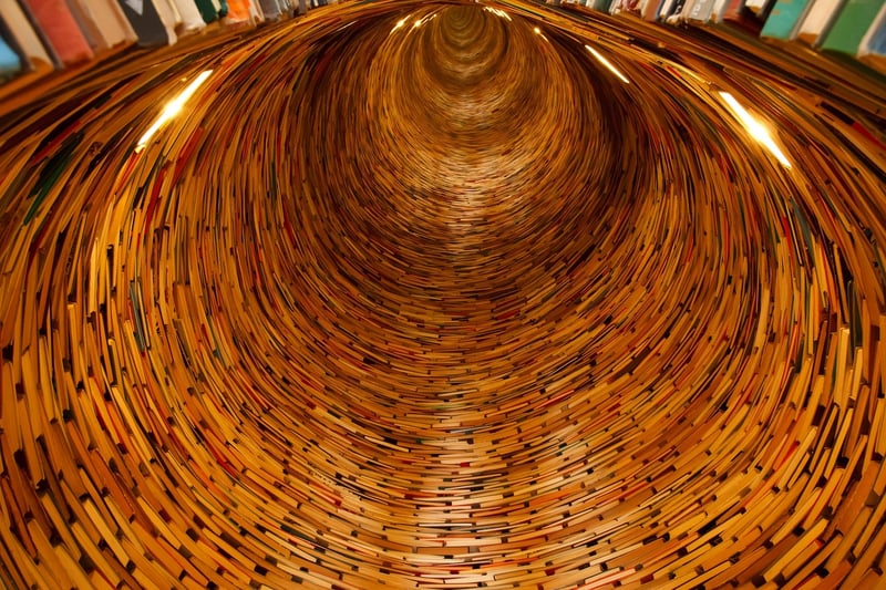 Wormhole Time Machine Portal
